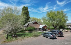 43151 Eagle Ln, Burns, OR 97720