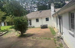 7075 POPLAR Pike, Germantown, TN 38138