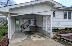 415 S Walnut Avenue, Ames, IA 50010