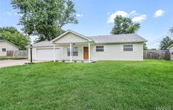 24 Ronnie Drive, O'Fallon, MO 63366