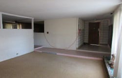 1104 E 2nd Ave, Hutchinson, KS 67501