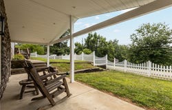 502 Herminie Rd, Sewickley Twp, PA 15637
