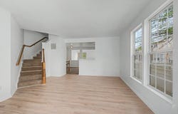 2 Bridle Path Ct, Sicklerville, NJ 08081