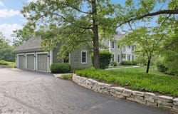 21712 N Old Farm Road, Deer Park, IL 60010
