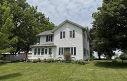 23633 Carroll, LANARK, IL 61046