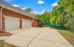 2855 Walling Rd, Milton, FL 32570