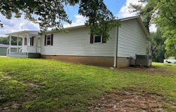 255 Legens St, DRESDEN, TN 38225