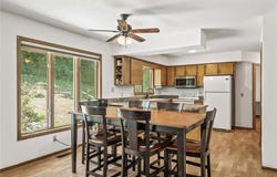 11870 63rd Place N, Maple Grove, MN 55369