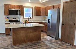 610 E 4th Street, Albert Lea, MN 56007