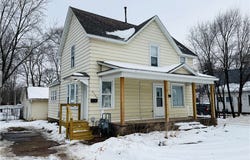2736 3rd Street, Eau Claire, WI 54703