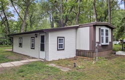 24923 Sandy Beach Drive, Edwardsburg, MI 49112