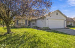 2211 W Autumn Lane, Columbus, IN 47201