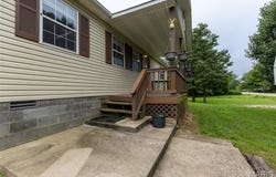 136 County Road 4415, Poplar Bluff, MO 63901