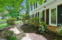 11427 BEDFORDSHIRE AVE, POTOMAC, MD 20854