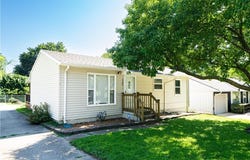 5308 Redwood Lane, St Joseph, MO 64503