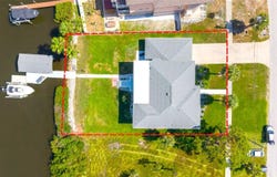 644 BAYSHORE DRIVE, TARPON SPRINGS, FL 34689