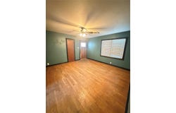 137 Bowie Street, McGregor, TX 76657