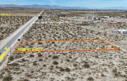 Ave T, Littlerock, CA 93543
