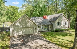 8 Westgate Road, Cumberland, RI 02864