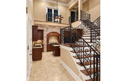 2120 HYDE PARK Avenue, Harvey, LA 70058