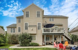 16 BLACKBERRY LANE, PALMYRA, PA 17078