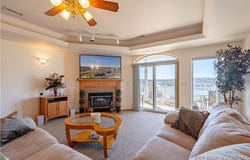 49 Aqua Fin Drive, Lake Ozark, MO 65049
