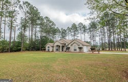 141 Dogwood, Eastman, GA 31023