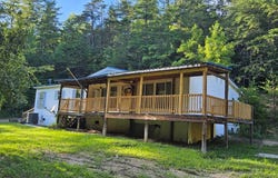 176 Dry Gulch Road, Wytheville, VA 24382