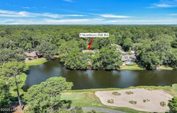 9 Strawberry Hill Road, Hilton Head Island, SC 29928