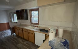 515 PARKWAY STREET, Granton, WI 54436