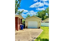 218 Montgomery Circle, Carmi, IL 62821