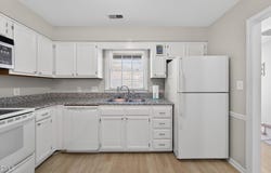 102 Lake Hollow Circle, Cary, NC 27513
