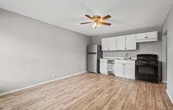 701 W Hull A & B Street, Denison, TX 75020