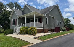 166 Dutch Lane, Appomattox, VA 24522