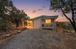9 Mikes Place, Sandia Park, NM 87047