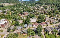 524 Oakhurst Ave, Hazard, KY 41701