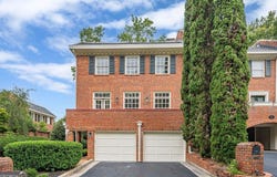 420 Jefferson Circle, Sandy Springs, GA 30328