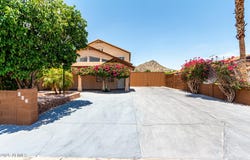 226 E CAROL Avenue, Phoenix, AZ 85020