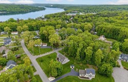 5 Tom Allyn Court, Ledyard, CT 06335