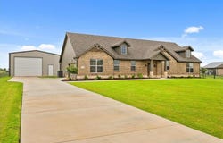 13421 Sage Meadow Circle, Sanger, TX 76266