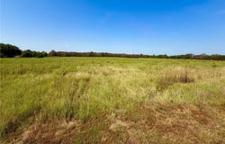 29610 S West Outer Road, Harrisonville, MO 64701