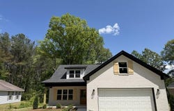 162 Oak Point Dr., Plantersville, MS 38862