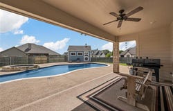 355 Cavitt Court, Robinson, TX 76706