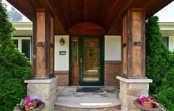 8211 W Evergreen Rd, Mequon, WI 53097
