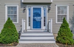 8 Farrington Road, Gorham, ME 04038
