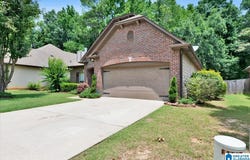 1131 EAGLE DRIVE, MAYLENE, AL 35114