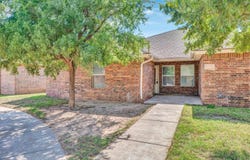 303 N Clinton Avenue, Lubbock, TX 79416
