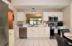 310 Blair Circle, Aurora, OH 44202