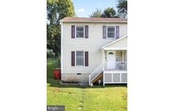 141 E PARK AVENUE, RANSON, WV 25438