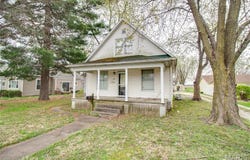 225 Tunison, White Hall, IL 62092